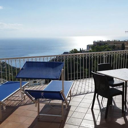 Casa Carmela Panoramic Center Apartment Taormina Exterior foto