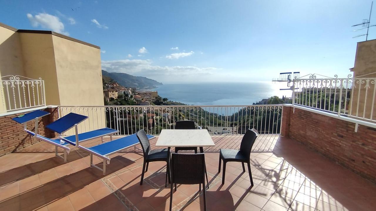 Casa Carmela Panoramic Center Apartment Taormina Exterior foto